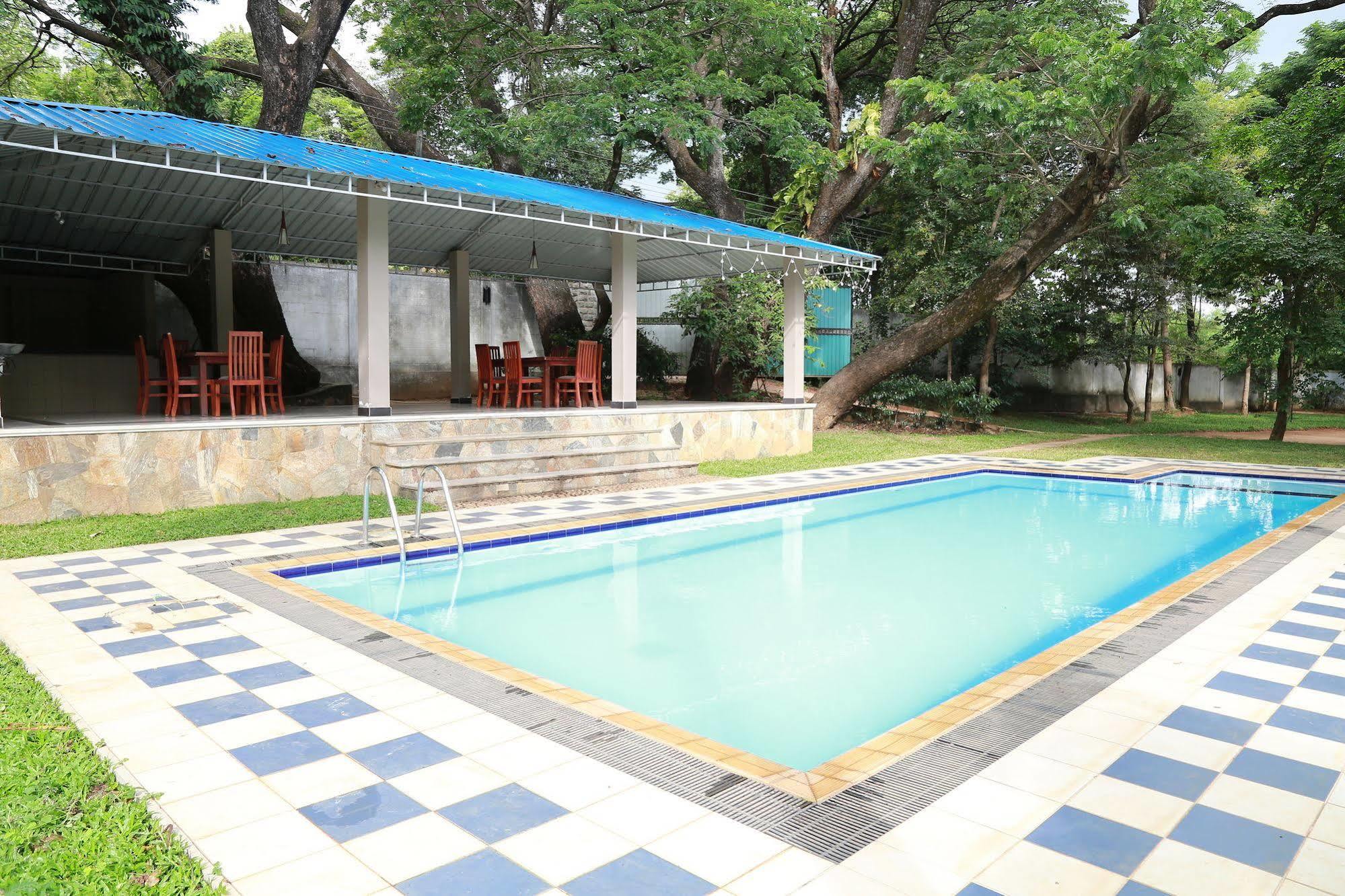 Grand Kalundawa - Dambulla'S Hidden Secret Hotel Ngoại thất bức ảnh
